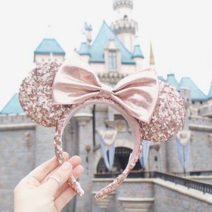 Rose gold Minnie Mouse ears